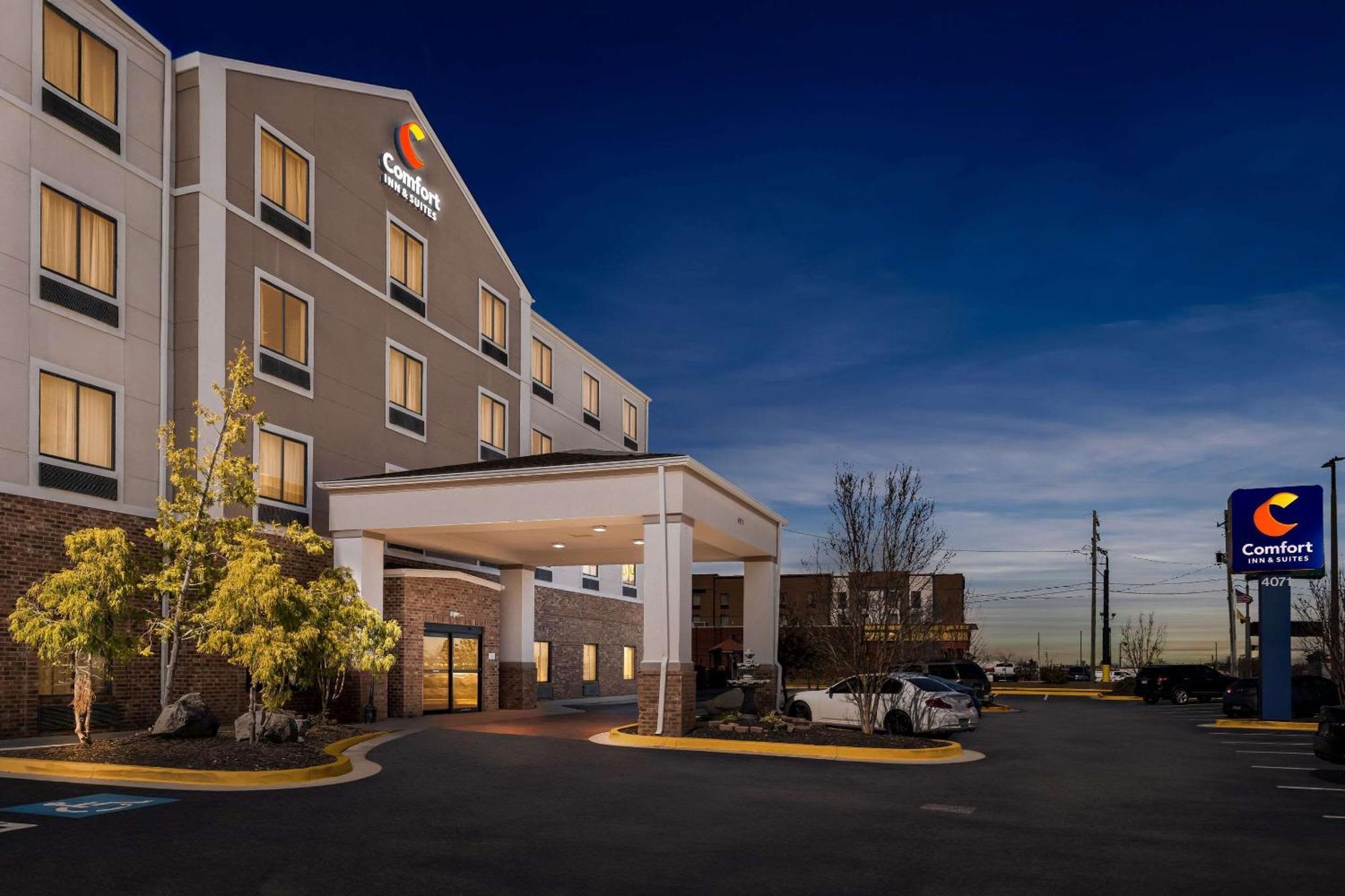 Comfort Inn & Suites Augusta West Near Fort Eisenhower Exterior photo